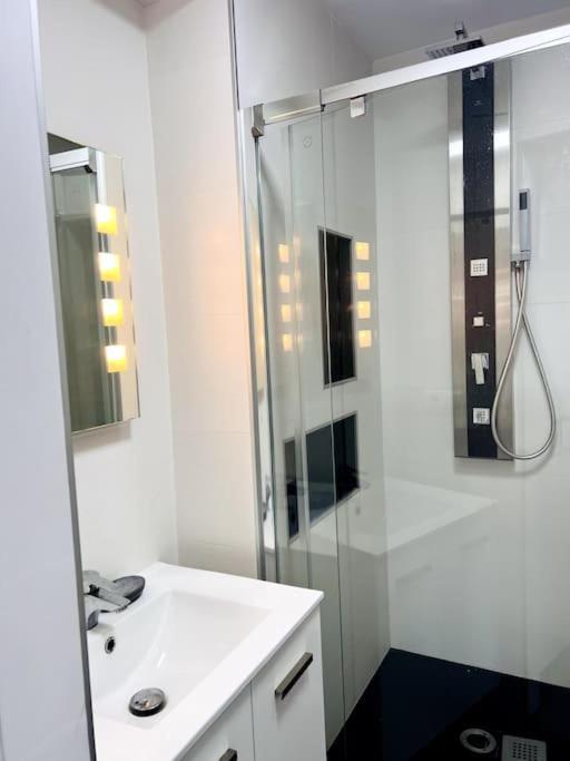 Luz De Mar Apartment Almeria Ngoại thất bức ảnh